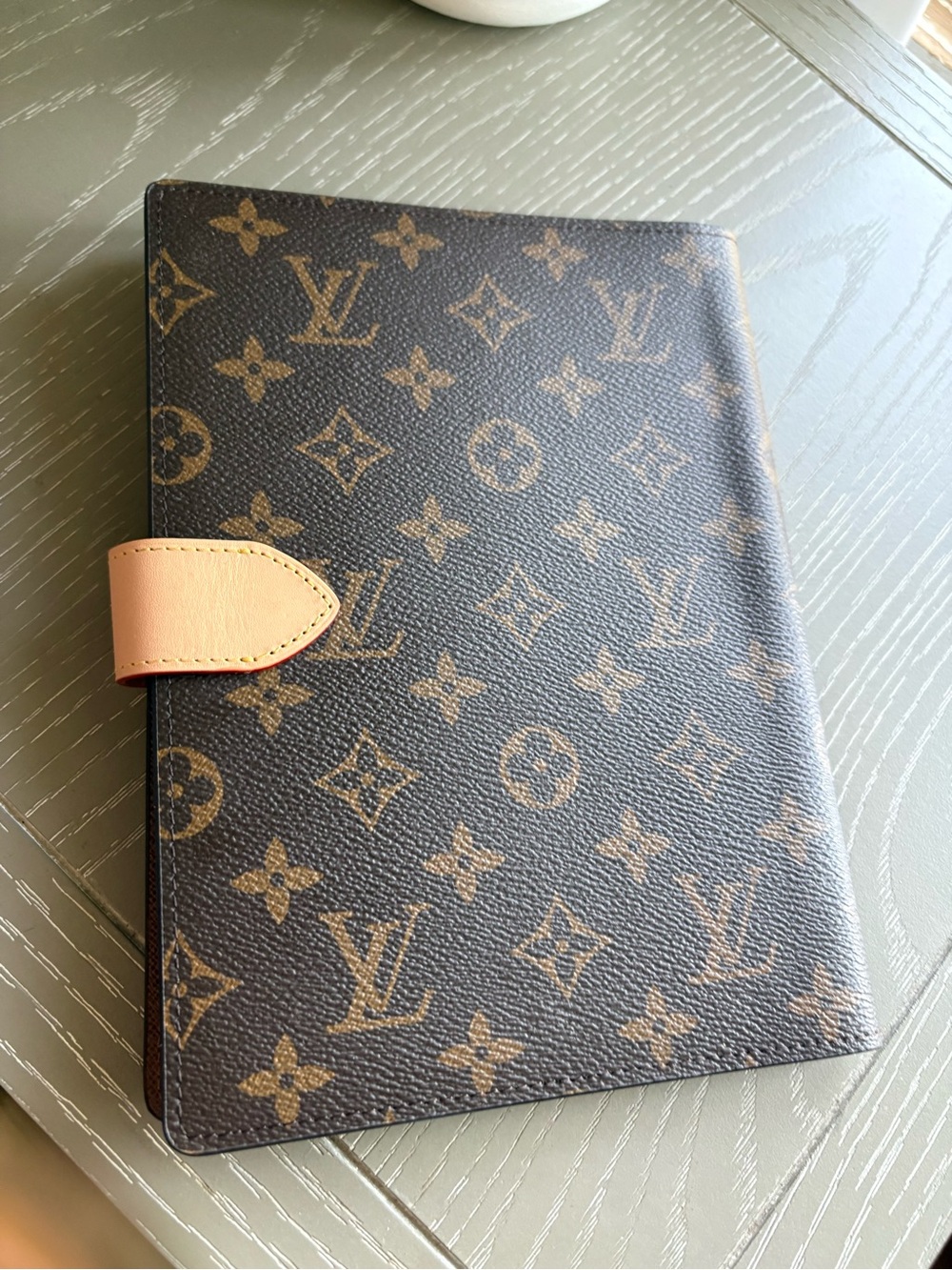 FaSHION Agenda Notebook Monogram Canvas Tablet Case with Tan Snap - Picture 3 of 10